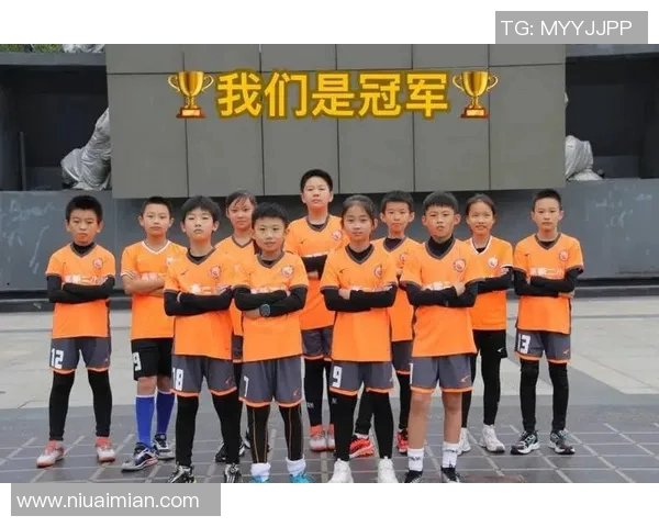 球星发型演绎绿茵时尚潮流让足球场成为最炫个性秀场