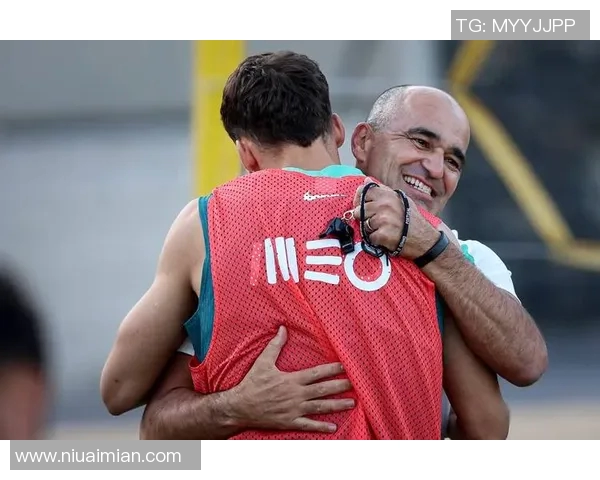 足球球星年会费收入揭秘 各大顶级球员收入差异与背后影响因素分析 足球球星年会费收入揭秘 各大顶级球员收入差异与背后影响因素分析